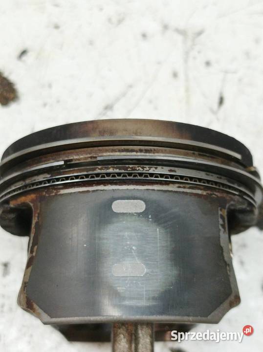 TŁOK KORBOWÓD 73L41 12 16V Opel Corsa V 2014 E Blok silnika