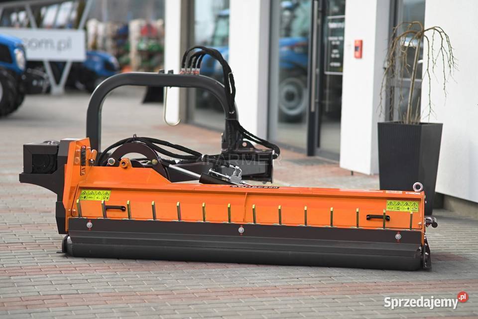 Kosiarka bijakowa tylnoboczna AGHKC 200 4FARMER nieuszkodzony Bijakowe Tajęcina