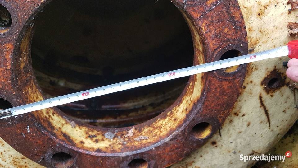 John Deere 2130 tylny most zwolnica silnik kola Przedecz sprzedam