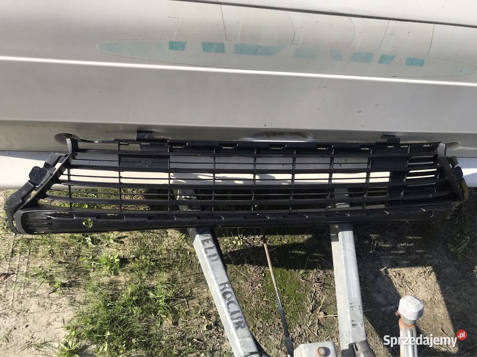 Opel Combo E 18 kratka zderzaka przód z PDC Karoseria Rzeszów