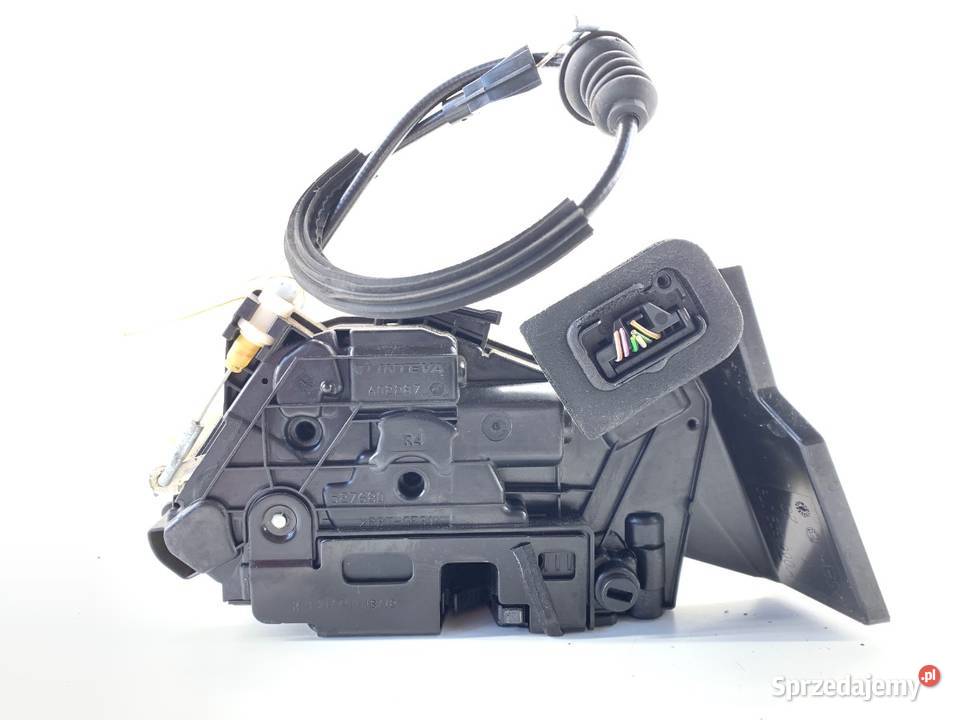 ZAMEK DRZWI PRAWY TYŁ SKODA YETI Crossover