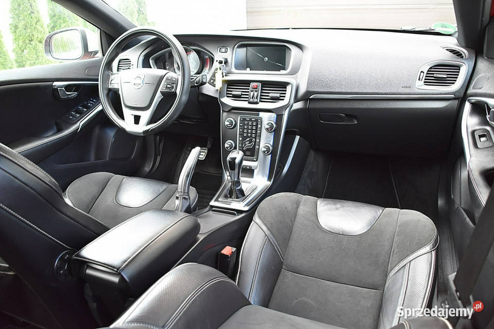 Volvo V40 20D2 120 RDesign Xenon Alcantara Led nawigacja mazowieckie Nowe Kucice