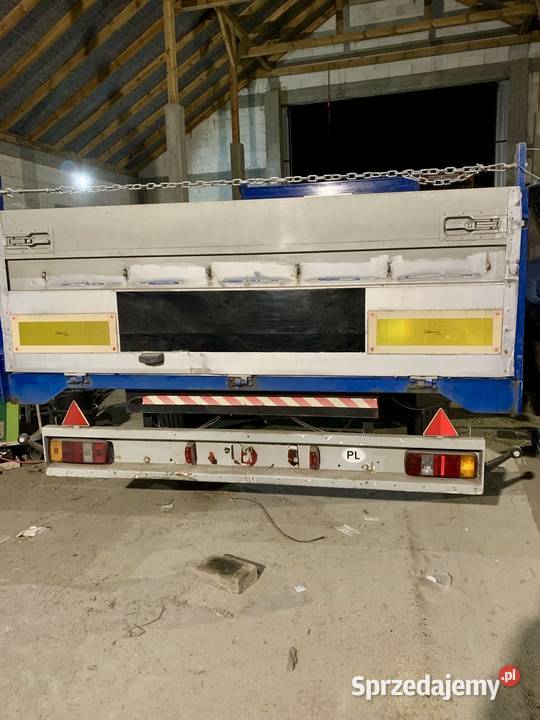 Przyczepa dwuosiowa sztywna do zboża Wohyń