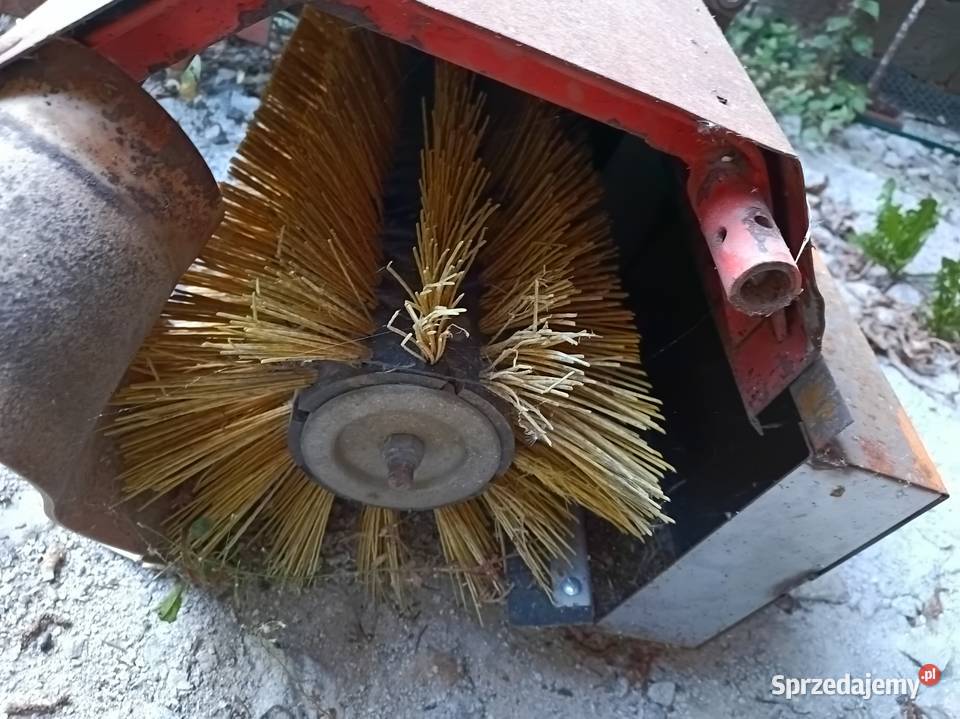 Zamiatarka Wima traktorek won szczotka ISEKI Świdnica