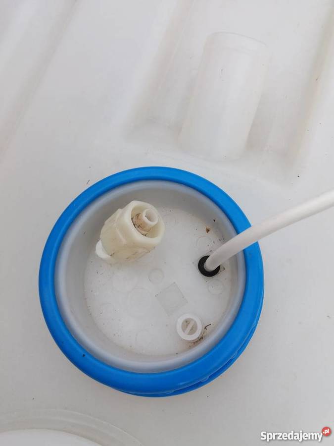 Zbiornik 40 L na wodę czystą z pompką Reich