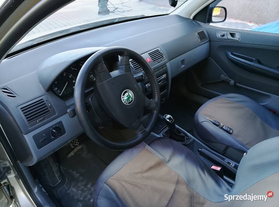Skoda Fabia 12 Bgaz 2004 hak Kielce sprzedam