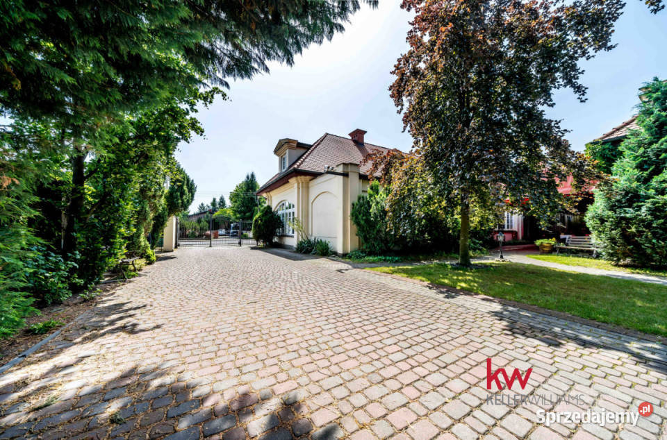 Lokal Plewiska Grunwaldzka 1124m2 wielkopolskie sprzedam