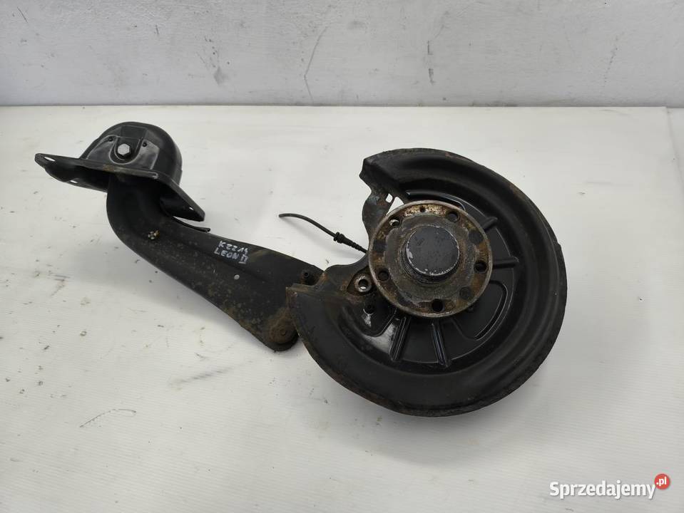 ZWROTNICA LEWY TYŁ SEAT LEON II 18 TSI 160