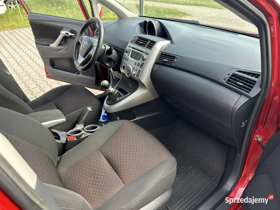 Toyota Verso 18B Stan IDEALNY Klimatronic Verso Ostrowiec Świętokrzyski