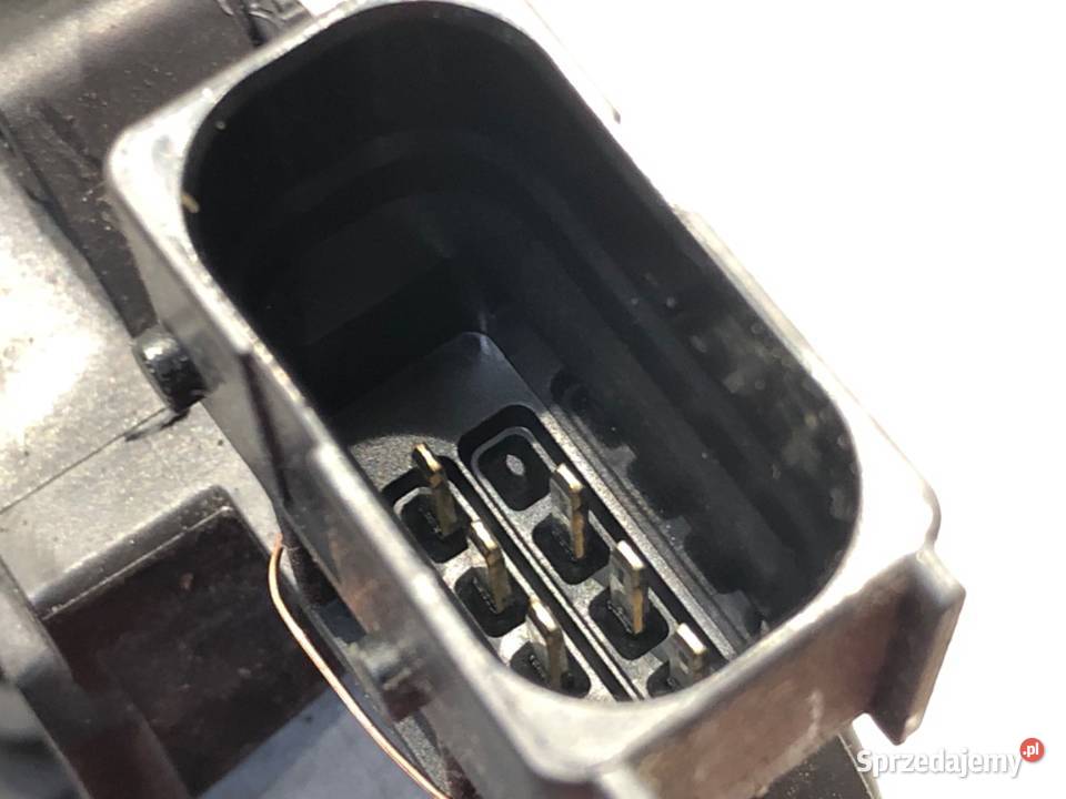 ZAMEK DRZWI LEWY PRZÓD OPEL CORSA E Hatchback