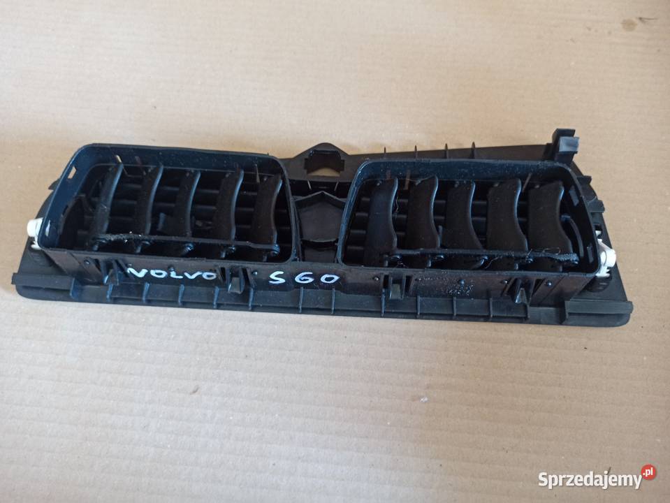 Volvo s60 I kratka srodkowa nawiew awaryjne Bolesławiec sprzedam