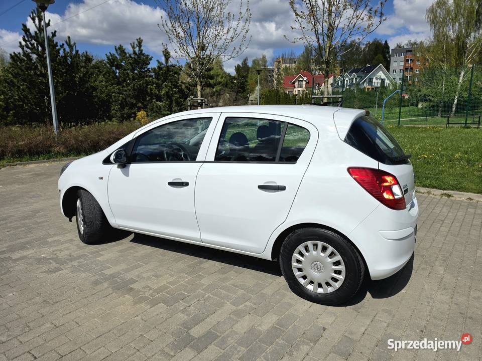 Opel CORSA D 2012 12 benzyna ZADBANA Rzeszów sprzedam