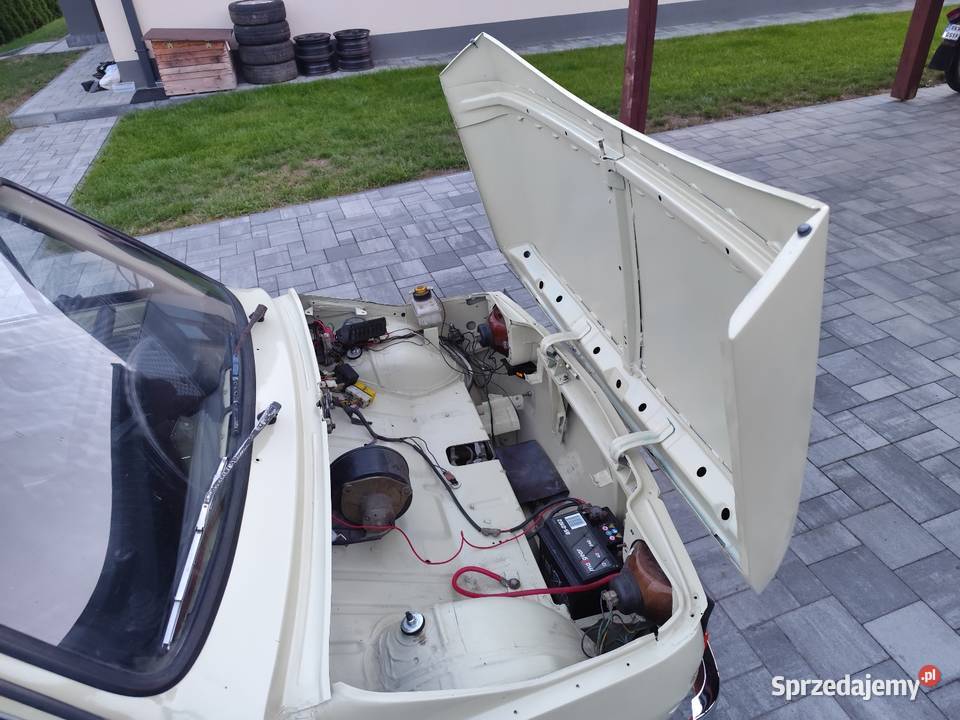 FIAT 126p 650 KOLEKCJA PRL 1988 10 450