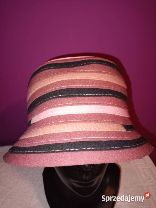 Kapelusz damski jesienno zimowy bucket 100 wełna Łódź