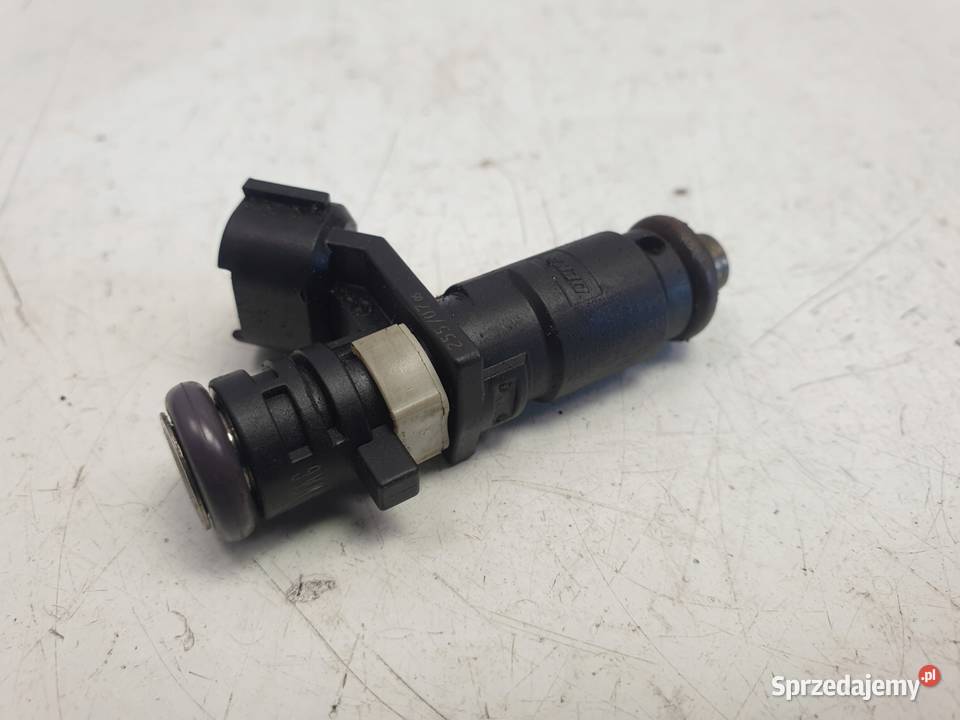 WTRYSKIWACZ VW Golf VI 16 FSI wtrysk 06A906031 lubelskie