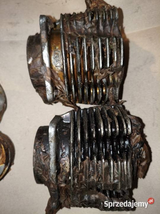 Nowe oryginalne cylindry z tłokami Dniepr MT Leszno