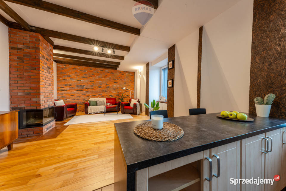 Przestronne mieszkanie w kamienicy na Targówku Rok budowy 1935 Warszawa sprzedam