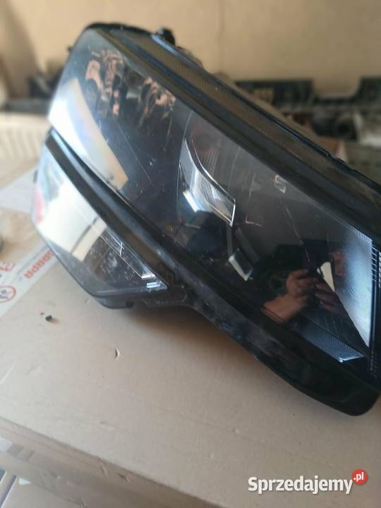 Lampa przednia Skoda Karoq Giżycko