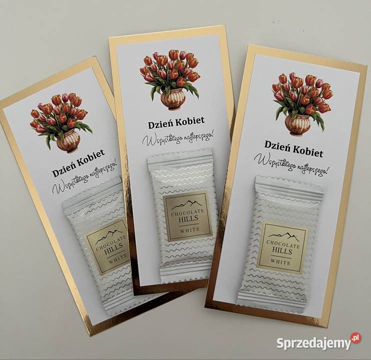 DZIEŃ KOBIET czekoladki na złotej tafli Wadowice