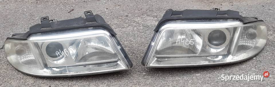 Reflektor Audi A4B5 FL Sieradz