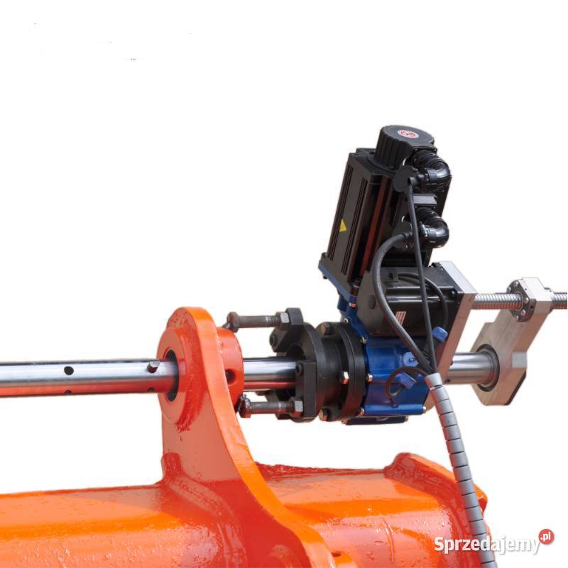 Wytaczanie otworów wytaczarką mobilną 35 fi