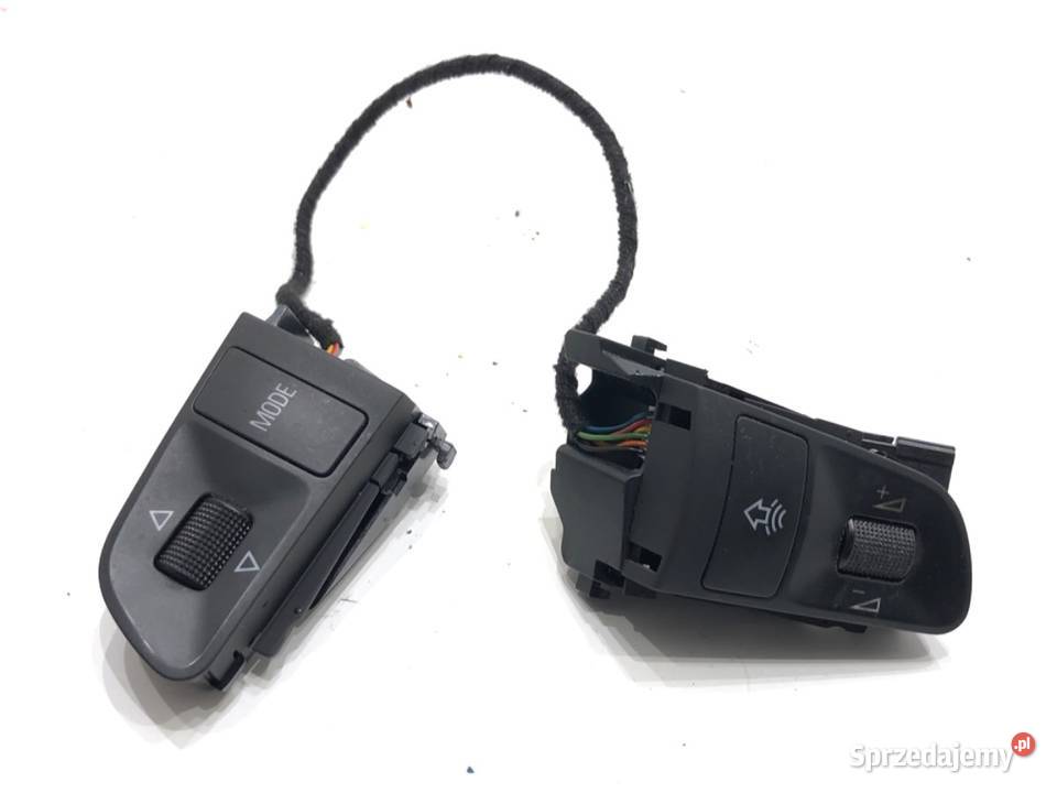 PRZEŁĄCZNIKI KIEROWNICY AUDI A6 C6 4F0951527D