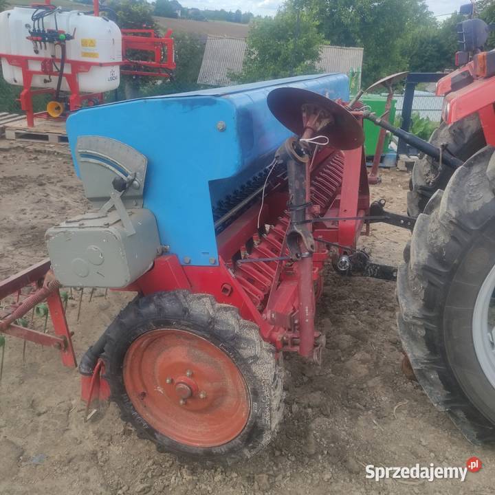 Sprzedam siewnik ISARIA 6000S Blinów Pierwszy