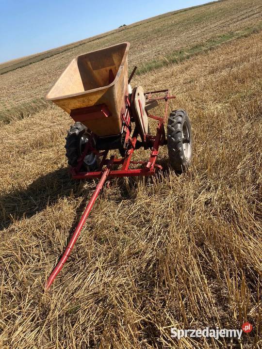 Sprzedam rozsiewacz kos Rawa Mazowiecka