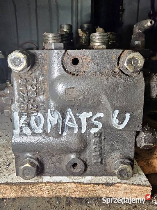 Rozdzielacz hydrauliczny Komatsu WB 97 na części Gdynia