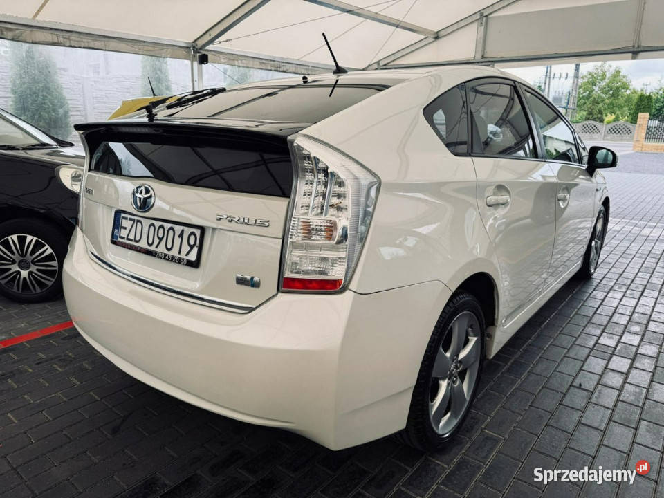 Toyota Prius 18 Benzyna HYBRYDA 180 Automat ABS łódzkie Zduńska Wola sprzedam
