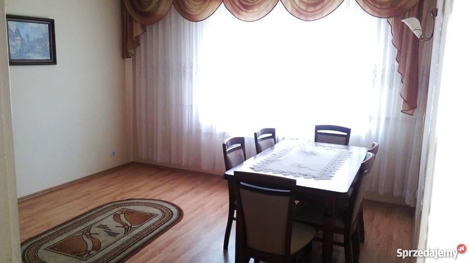 Sprzedam dom jeziorem