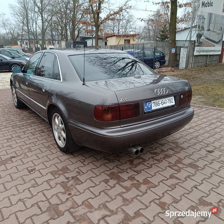 Audi A8 D2 37 1999 r V8 LPG Quattro Zadbany