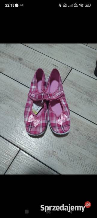 Tenisówki trampki kapcie dziewczynka r 35 sprzedam