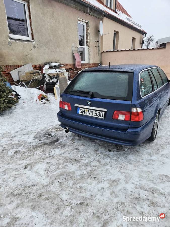 Bmw E39 kombi niebieska seria 5 kombi hak i LPG nieuszkodzony Seria 5