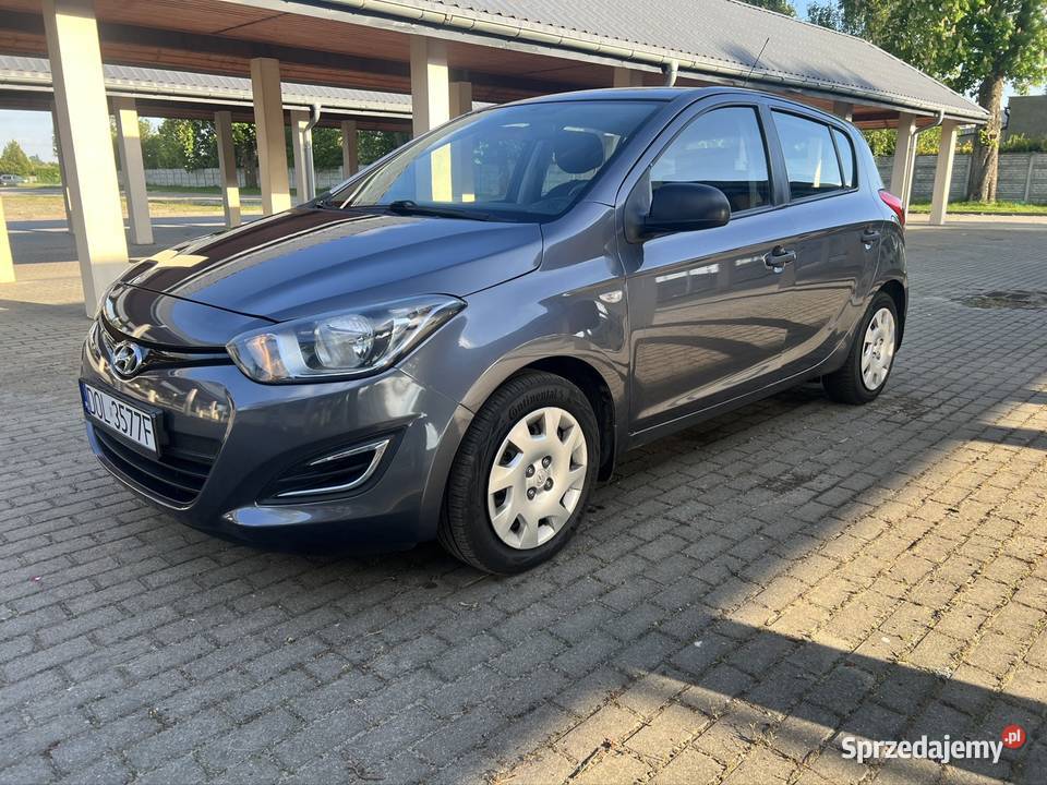 Hyundai i20 lift spalanie 35L100 centralny zamek dolnośląskie Syców