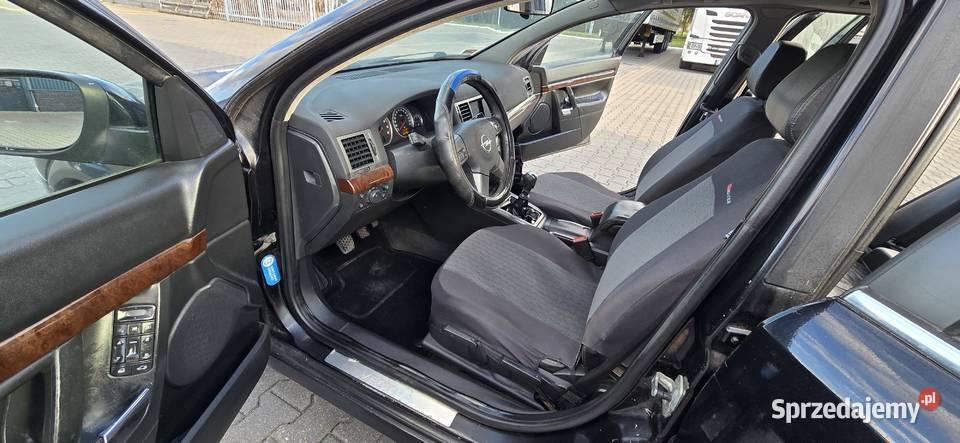 OPEL VECTRA C 18i GAZ SEKWENCJA KOMBI HAK Świdnik sprzedam