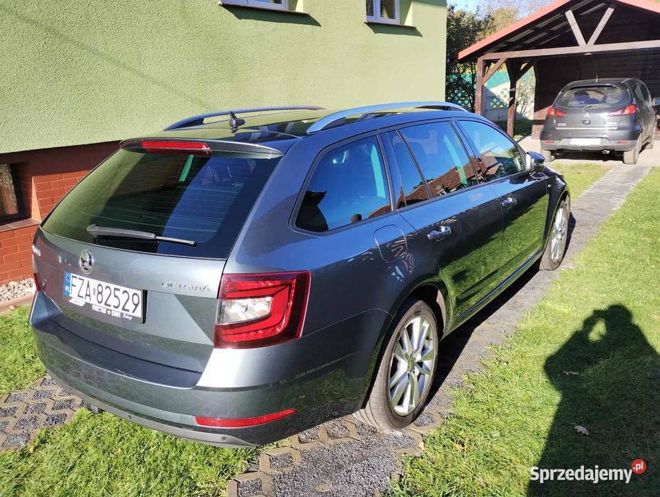 Skoda Octavia 16 TDI Clever DSG 2018r bogate 203890km Octavia