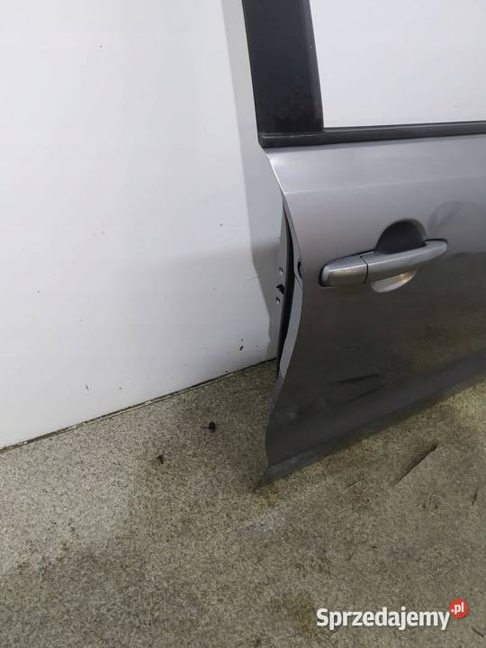 DRZWI PRAWE PRZÓD SZARE Suzuki Baleno II osobowe świętokrzyskie sprzedam