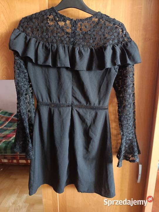 Elegancka czarna sukienka z falbanką Rozmiar 36(S) Zamość