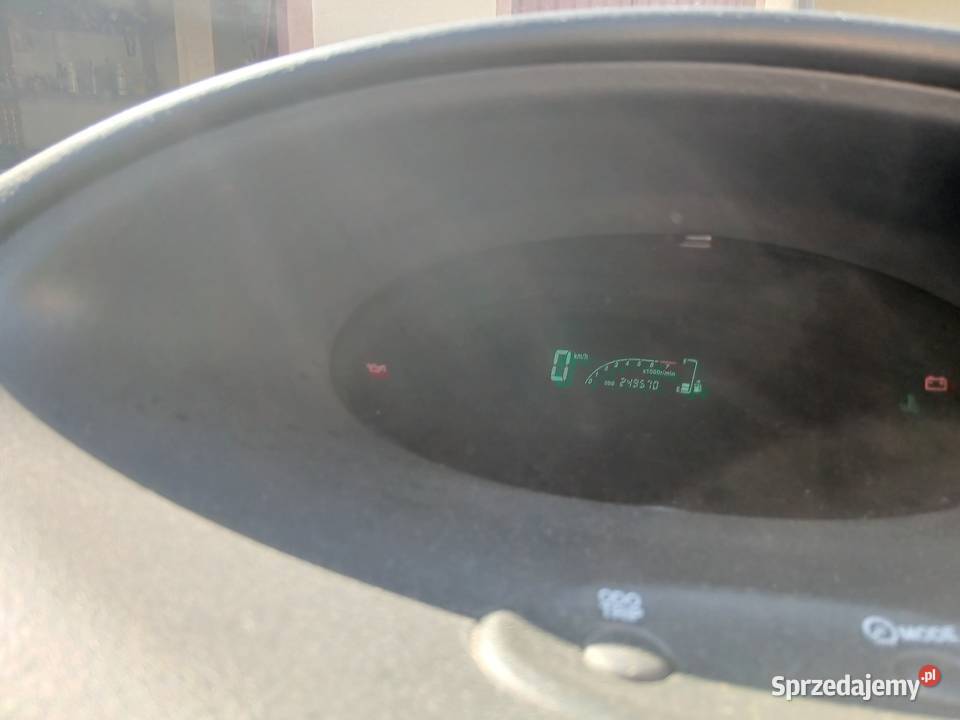 Samochód osobowy toyota yaris 249km Toyota Tarnów