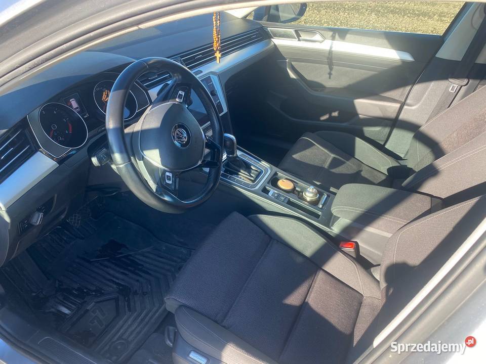Volkswagen VW Passat B8 Diesel 20 2019 stan diesel Żórawina sprzedam