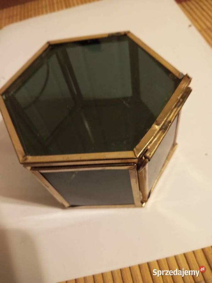 Szklane pudełko Pozostałe