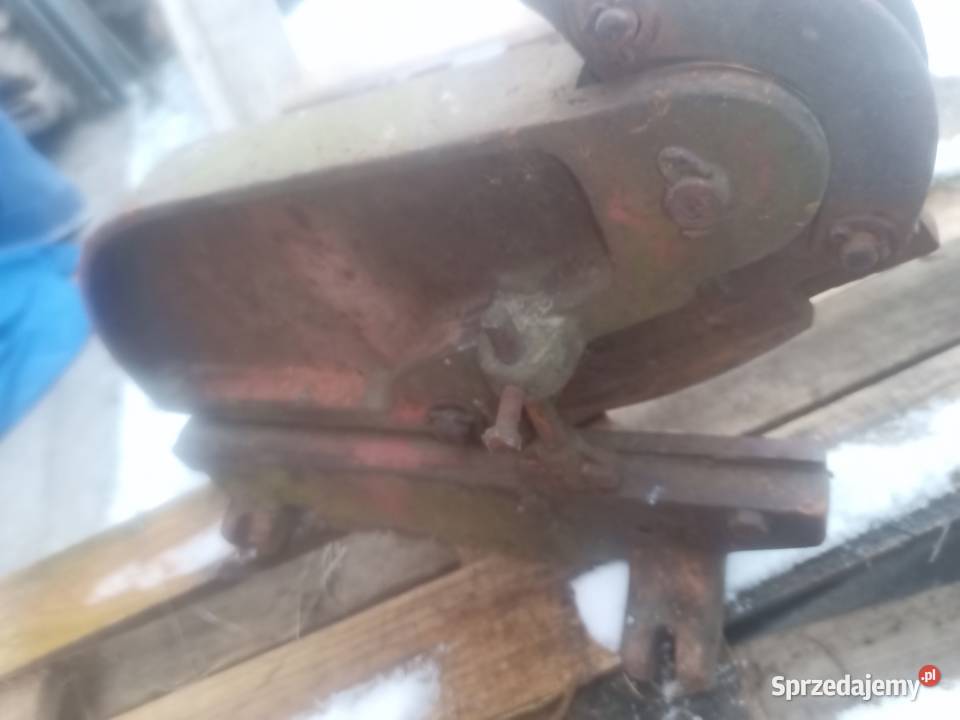 Sprzedam gilotynę 2 sztuki duża i mała Kozłów Biskupi