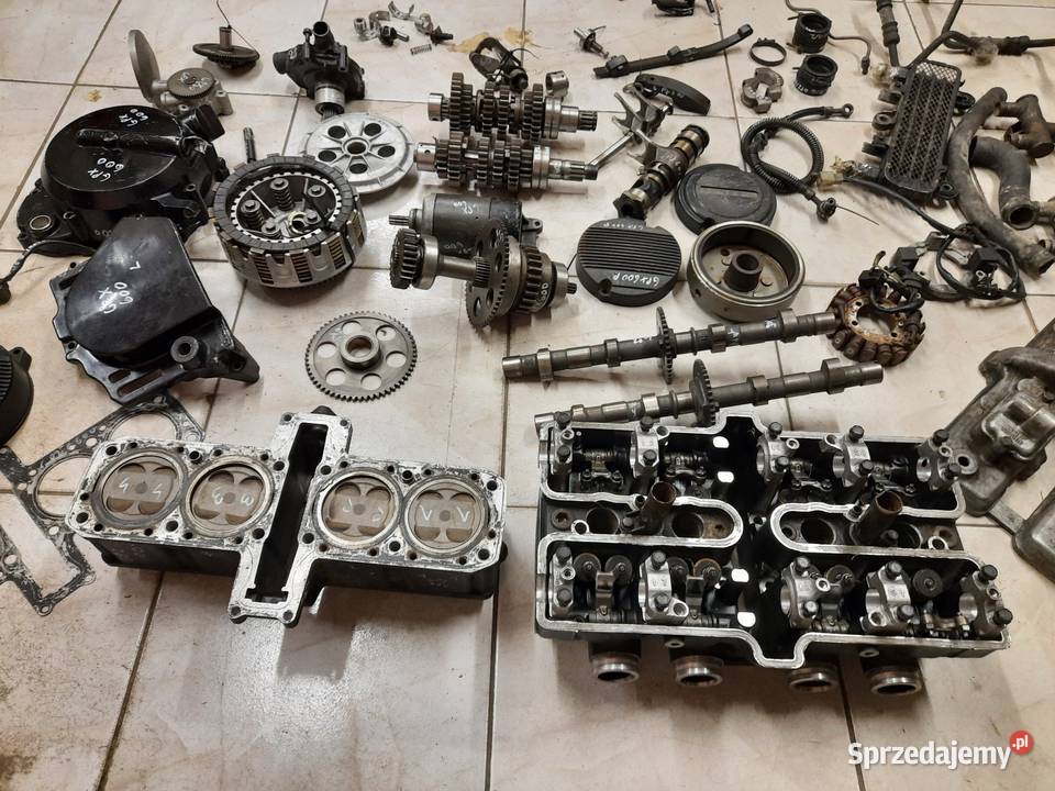 Kawasaki GPZ 600 silnik części gpx iskrownik Jelenia Góra