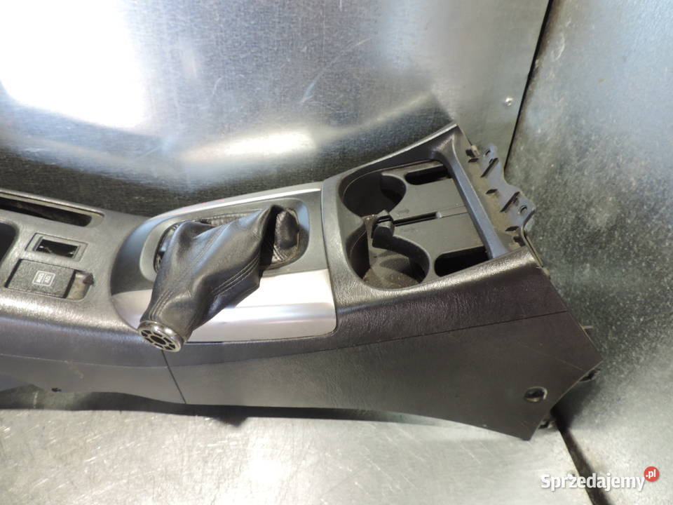 TOYOTA RAV4 II LIFT TUNEL ŚRODKOWY PODŁOKIETNIK Nowy Sącz sprzedam