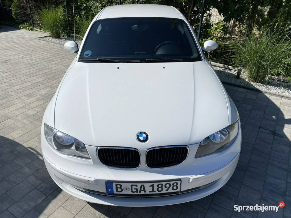BMW 120 Nowy rozrząd zadbana oryginalny przebieg tempomat BMW Poznań