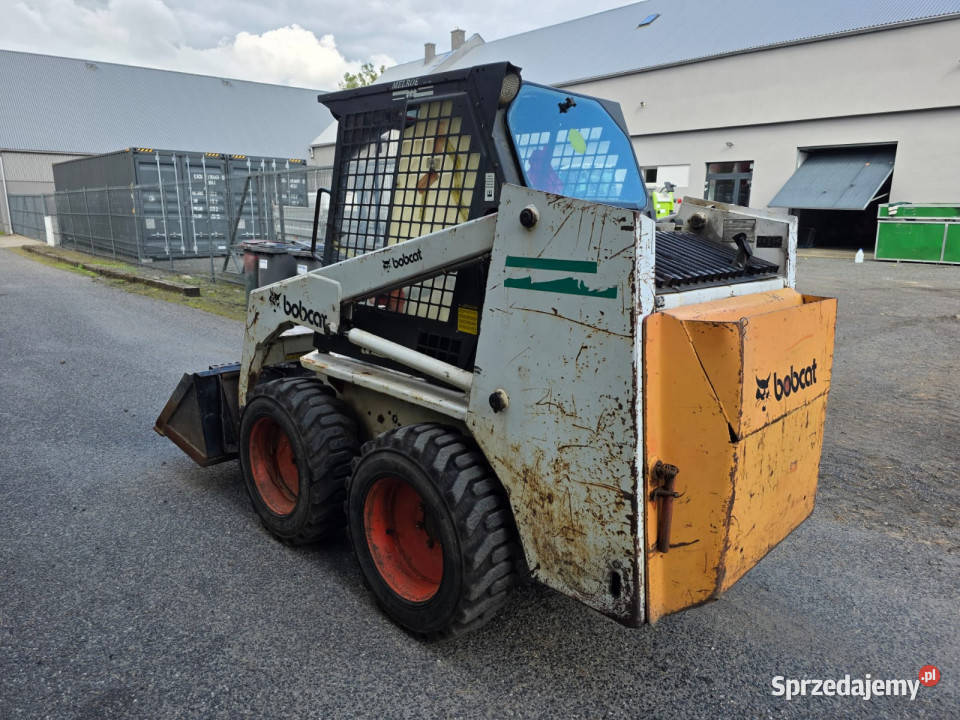 Miniładowarka Bobcat 643 łyżka i widły w Koparki Owczary sprzedam