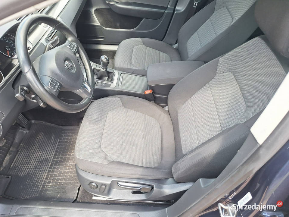 Volkswagen Passat Klimatronik Nawigacja Ledy Samochody osobowe