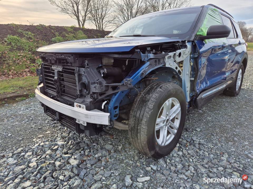 Ford Explorer 2020 2.3 EcoBoost, uszkodzony, pali jeździ, na miejscu PL