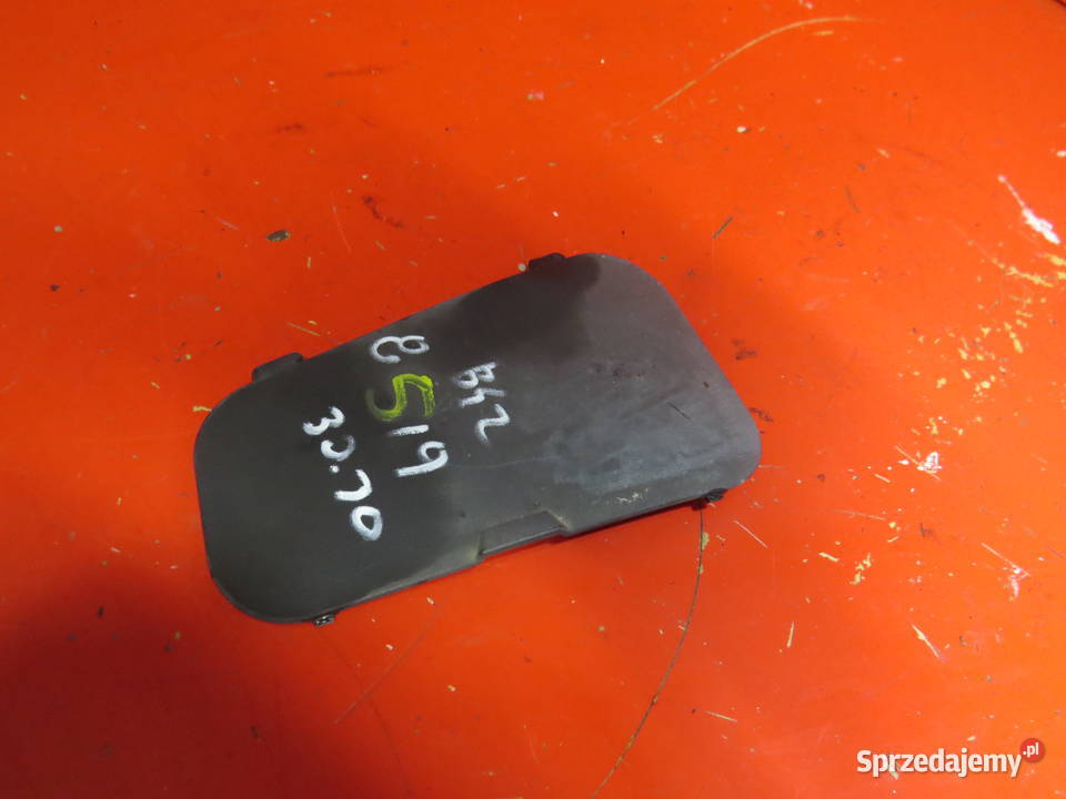 SUZUKI BURGMAN K7 200 125 150 zaślepka plastik